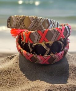 Alternative view of Halsband Crossline   Schwarz