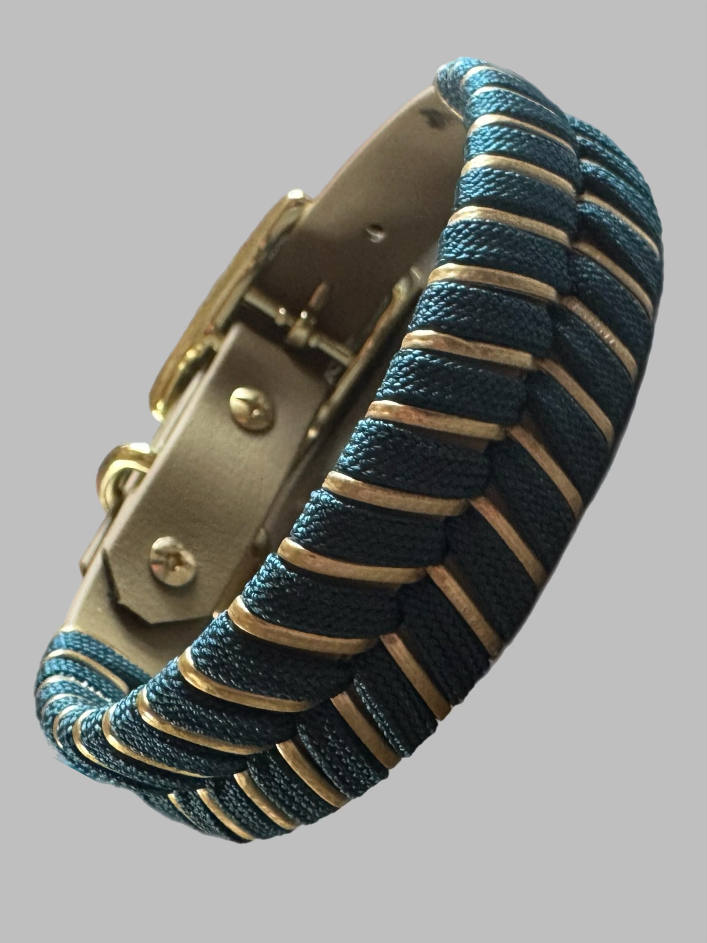 Halsband V - Line Dark Teal / Goldschnur