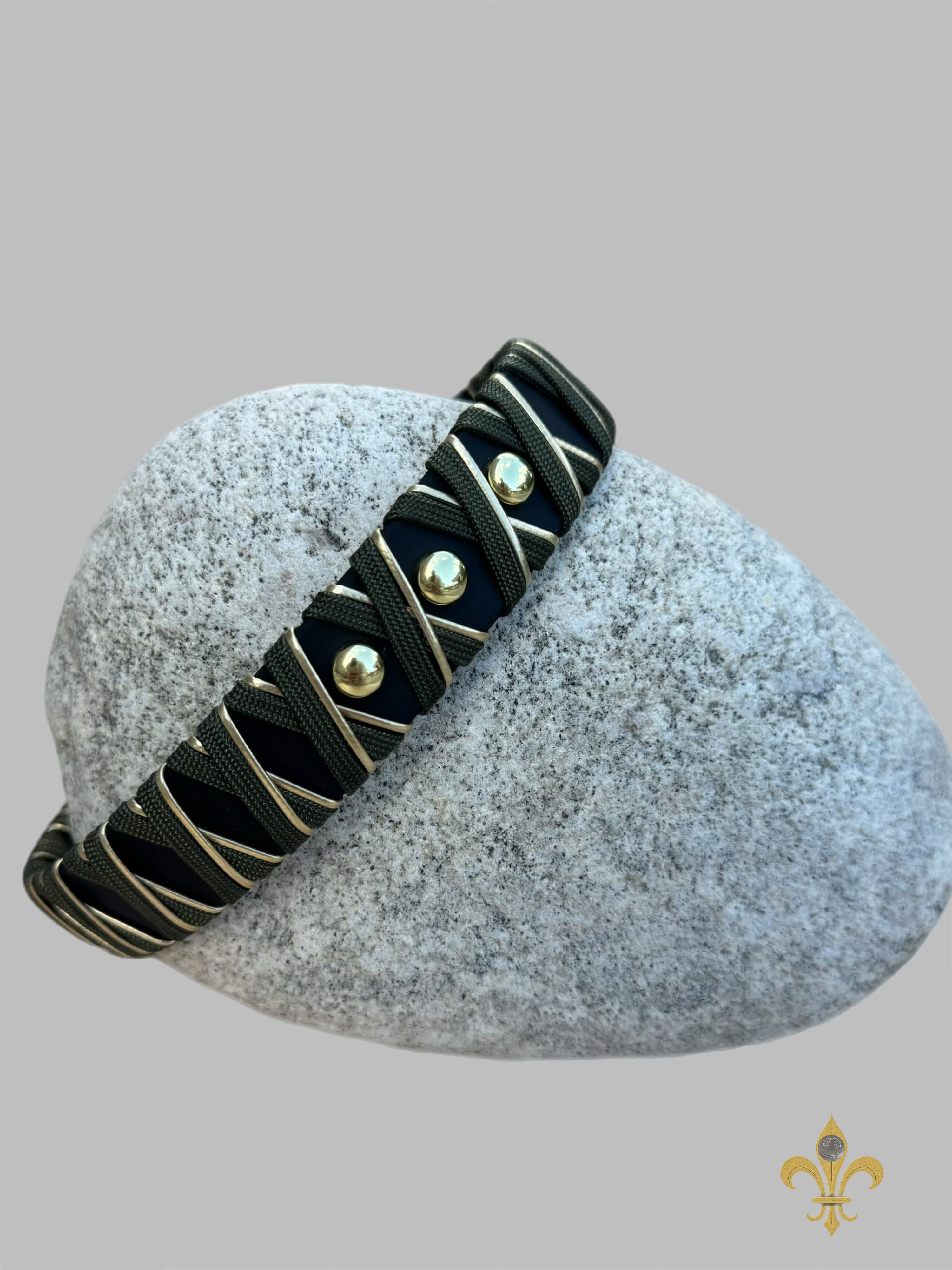 Halsband Crossline Dark Green / Gold